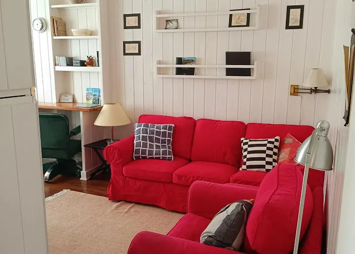 Family House With Sea View In Σπίτι διακοπών Angra do Heroísmo