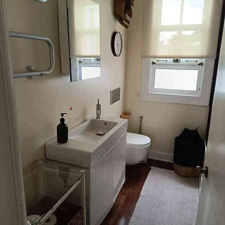 Feriehus Family House With Sea View In