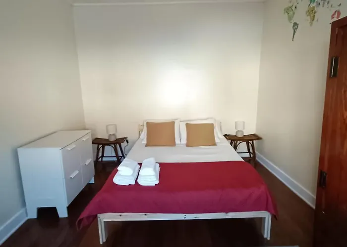 別荘 Family House With Sea View In アングラ・ド・エロイーズモ